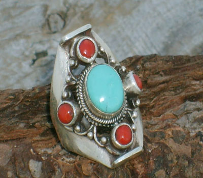 Tibetan Ring Turquoise w Red Coral - sz 6.75